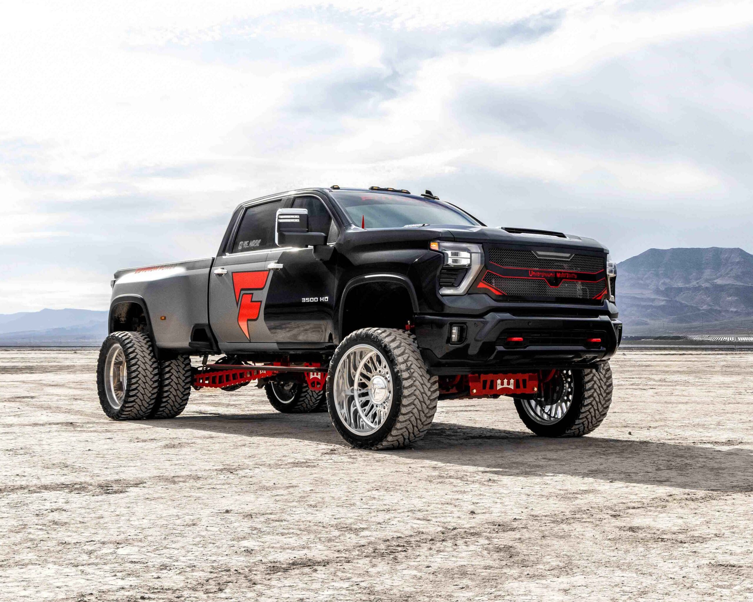 SEMA 2023 CHEVROLET SILVERADO 3500HD